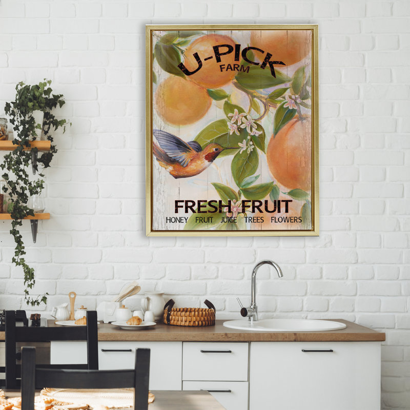 Cadre flottant U-Pick Fresh Fruit Farm, design par Diannart, Cadre flottant métallique doré, H 31 po x l 25 po