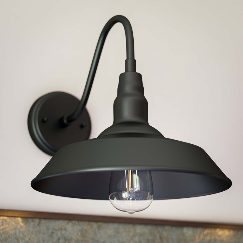 Arminan Wall Light, Black
