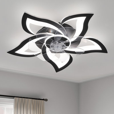 Modern 7-Blade Ceiling Fan With 5 Lights – Remote Control, 6-Speed Reversible Blades, Dimmable & Timer Function