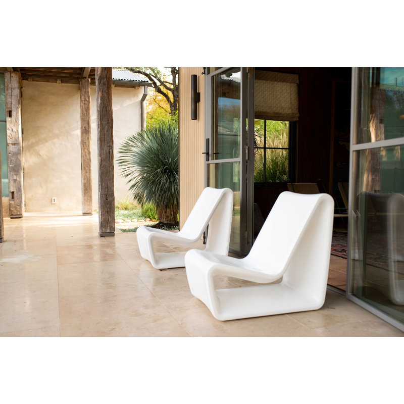 Loop Outdoor Lounge Chair, Highcloud White