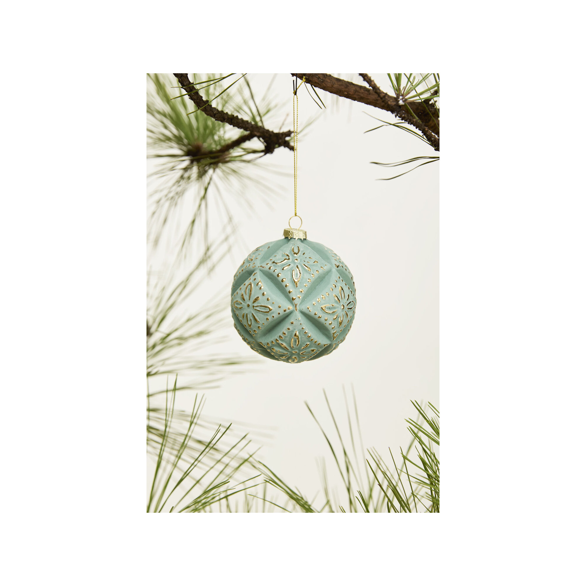 Embossed Ornament 4", Light Blue