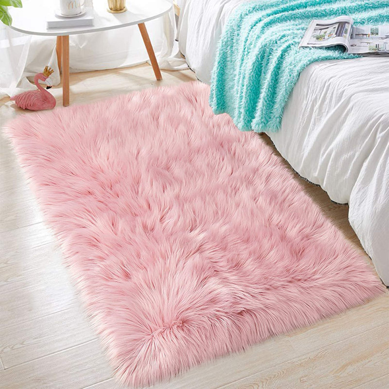 Divion Faux Sheepskin Indoor Rug, Rectangle 3' x 5'