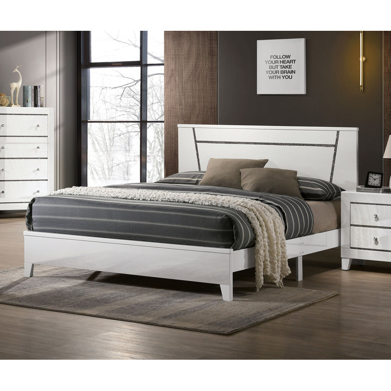 Kalayna Solid Wood Platform Bed, California King, White
