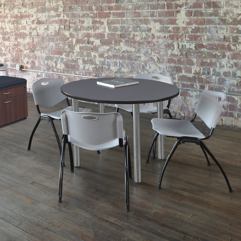 Plateau de table Kee, 4 chaises empilables, 29" H x 36" W x 36" D, Grey/Chrome, Bleu