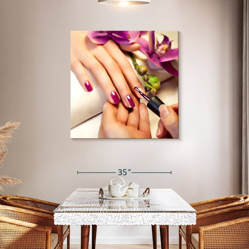Clous d'inspiration orchidée, H 39 po x l 39 po