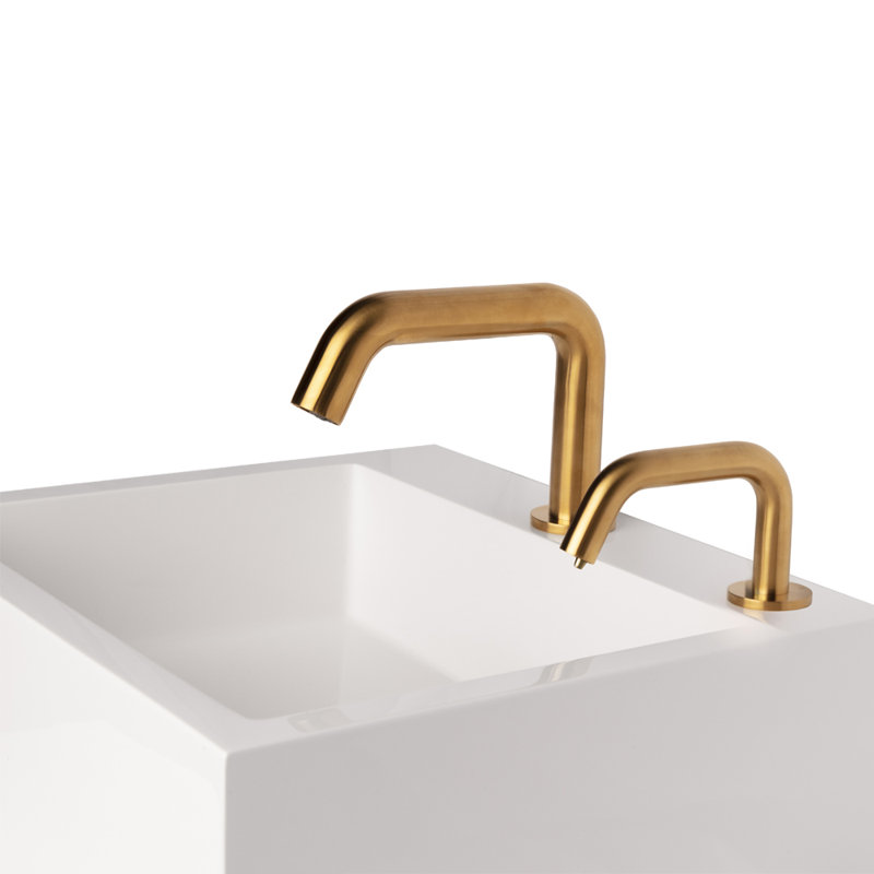 Zoom Single Hole Bathroom Faucet, Brushed Gold