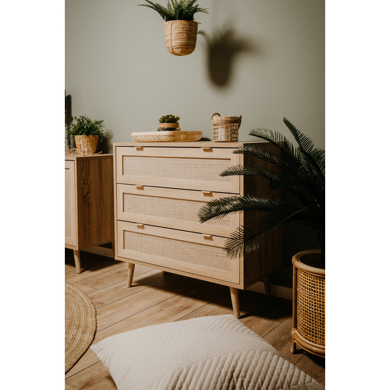 Aguero chest of drawers