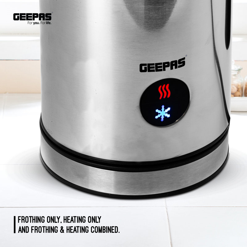 Geepas Stainless Steel Automatic Milk Frother