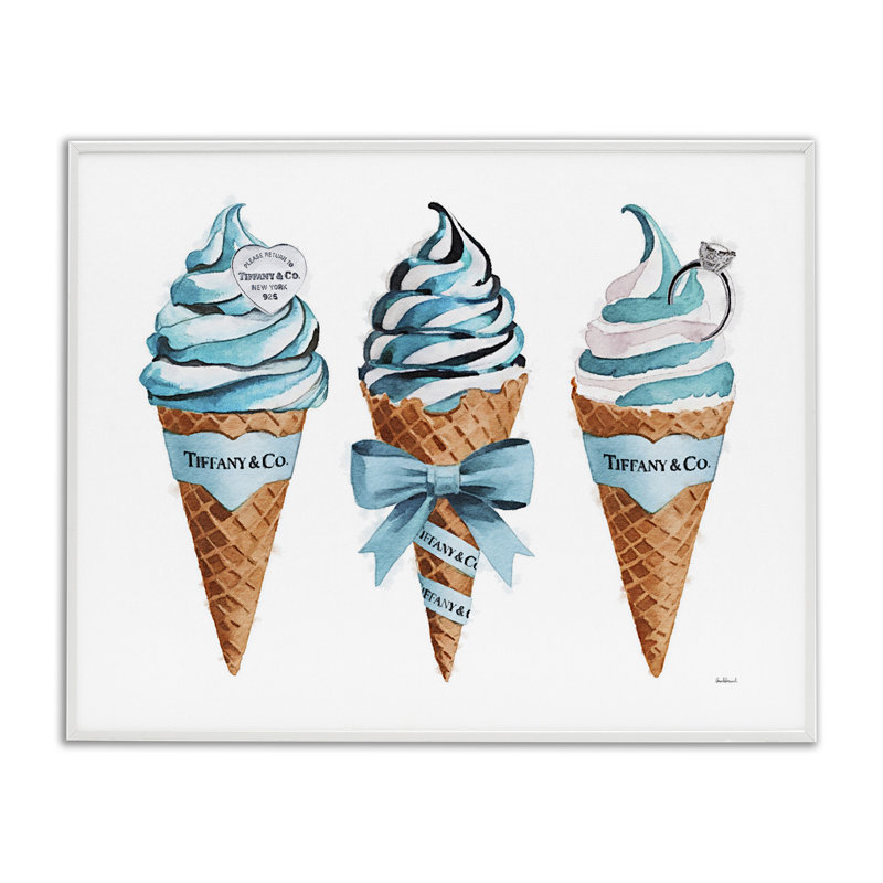 «Blue Glam Ice Cream Cones», dessin par Amanda Greenwood, H 16 po x l 20 po, Estampe numérique encadrée blanc bord de mer