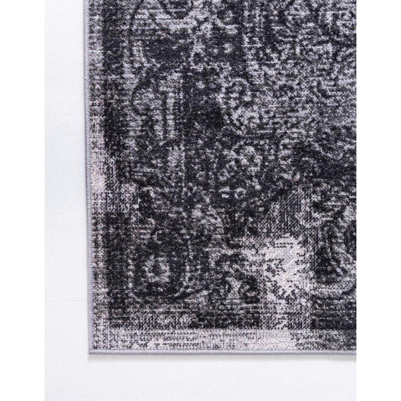 Clevinger Oriental Indoor Rug, Rectangle 3'3" x 5'3"