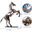 Sculpture de cheval en métal faite à la main-596177524