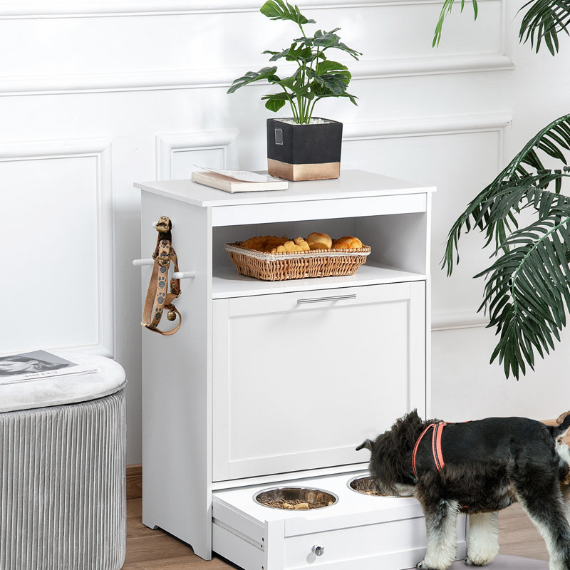 Tablette de rangement blanche pour aliments pour animaux de compagnie: gardez votre armoire d'alimentation blanche en ordre, organisez et laisses, y compris un support pour bols surélevés