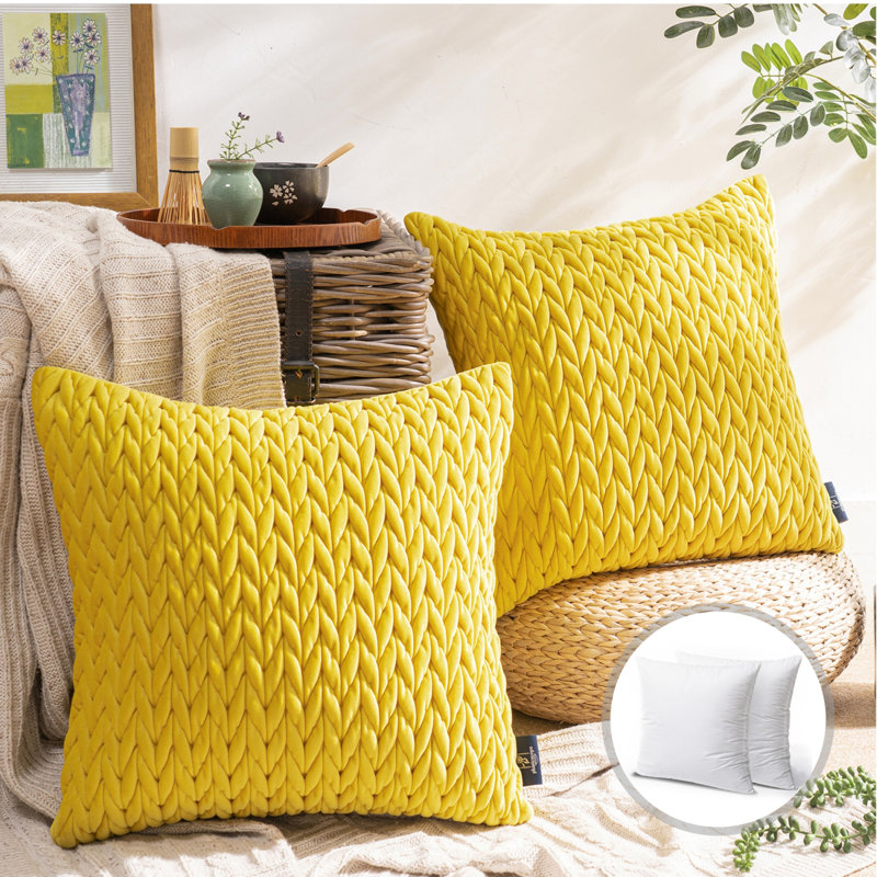 Housse et insert de coussin décoratif plissé Braid, 18 po x 18 po, Jaune