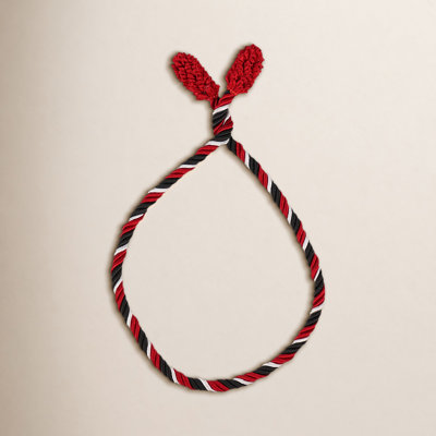 Garland Tie