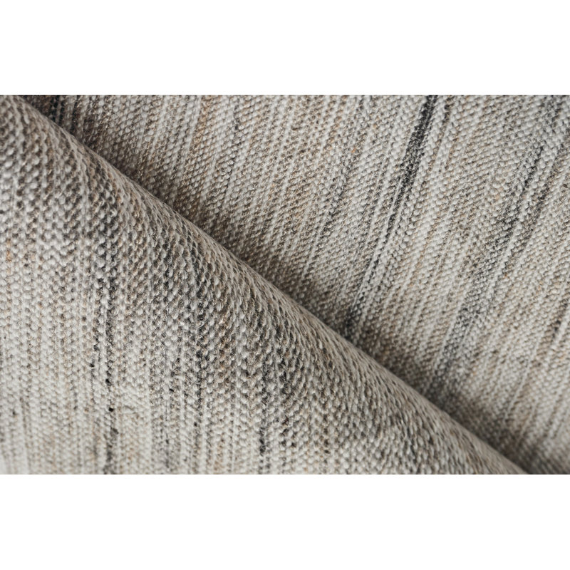 Kashmir Area Rug in Light Taupe, Rectangle 6' x 9'
