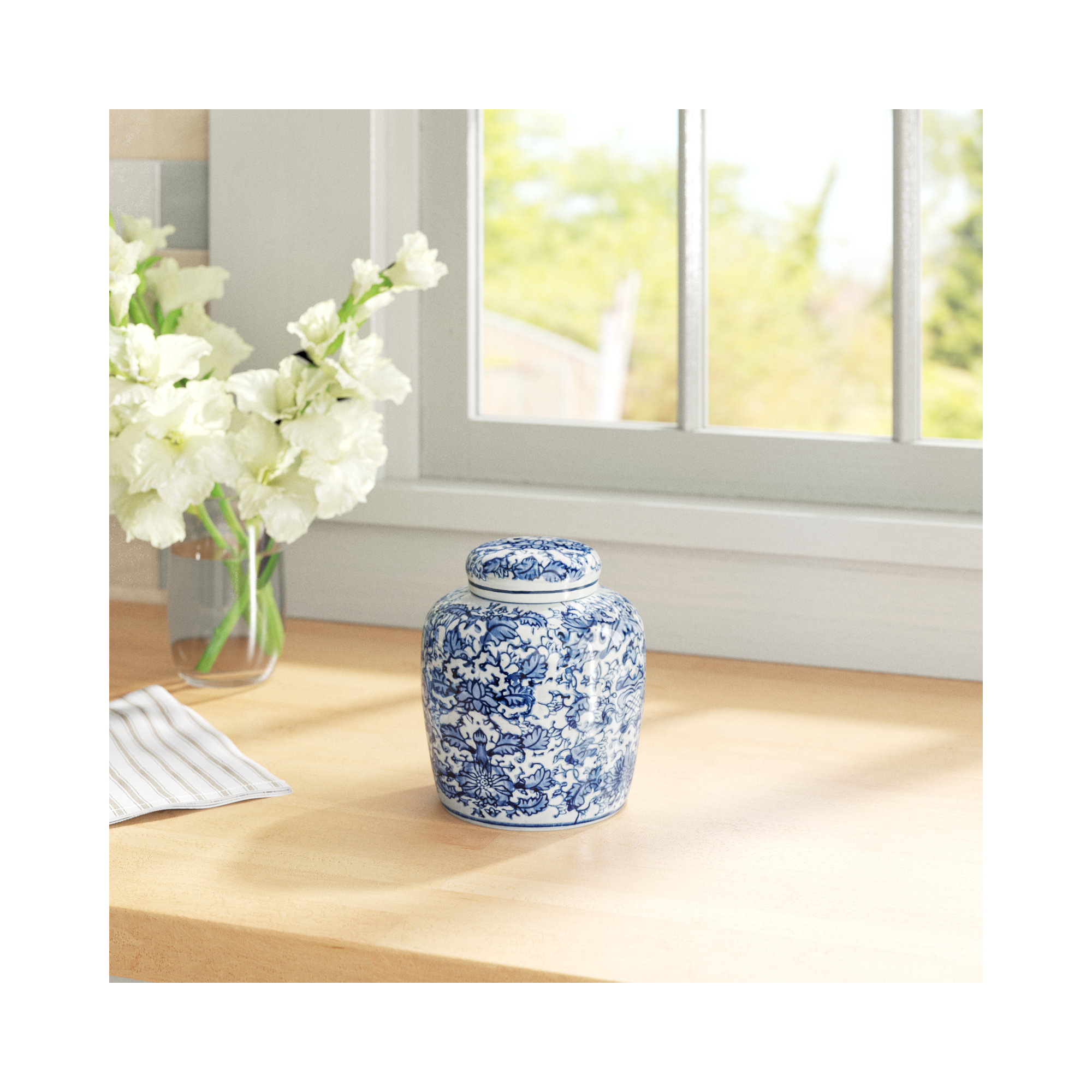 Chadwicks Ceramic Ginger Jar, 6.5'' H x 5.5'' W x 5.5'' D