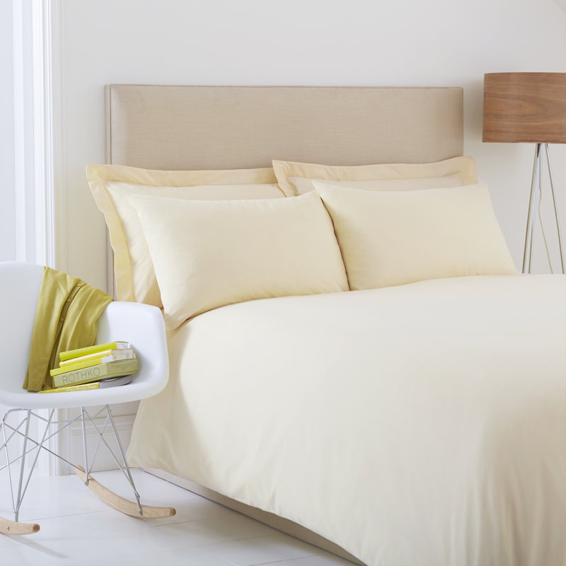 Adalinna Solid Colour Bedding with Pillowcases, Double - 2 Standard Pillowcases, Rich Cream