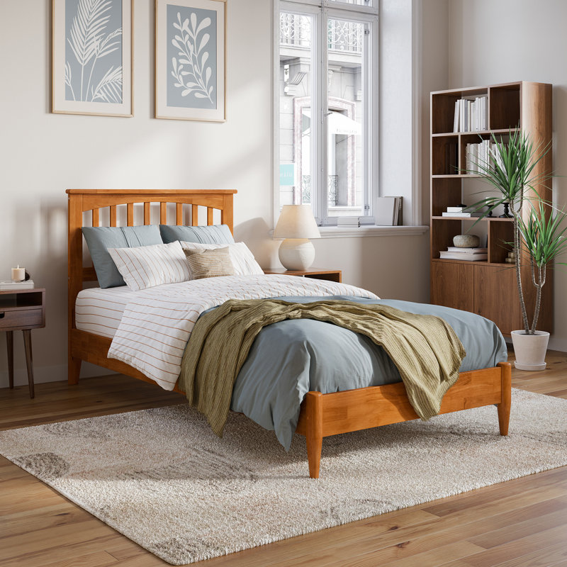 Lit plateforme en bois massif Aritra, Simple TG, Caramel clair