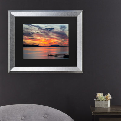 «Sunset Pier» par Pierre Leclerc - reproduction de photo sur toile encadrée