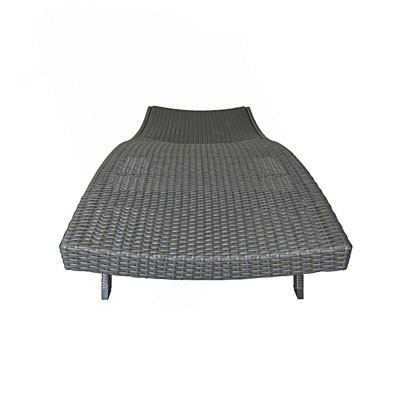 Pe Wicker Chaise, Chaise Lounge