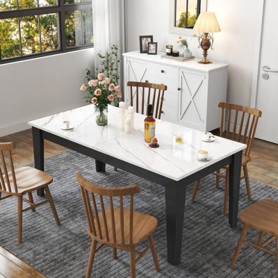 Grande table de salle à manger extensible