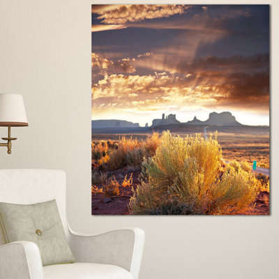 « très valley under cloudy sky », reproduction de photo sur toile tendue