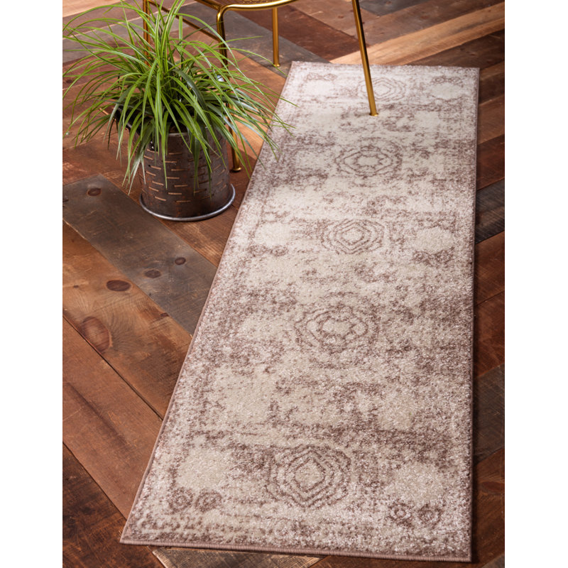 Tapis oriental brun clair Varonique, Tapis de couloir 2 pi x 8 pi 8 po