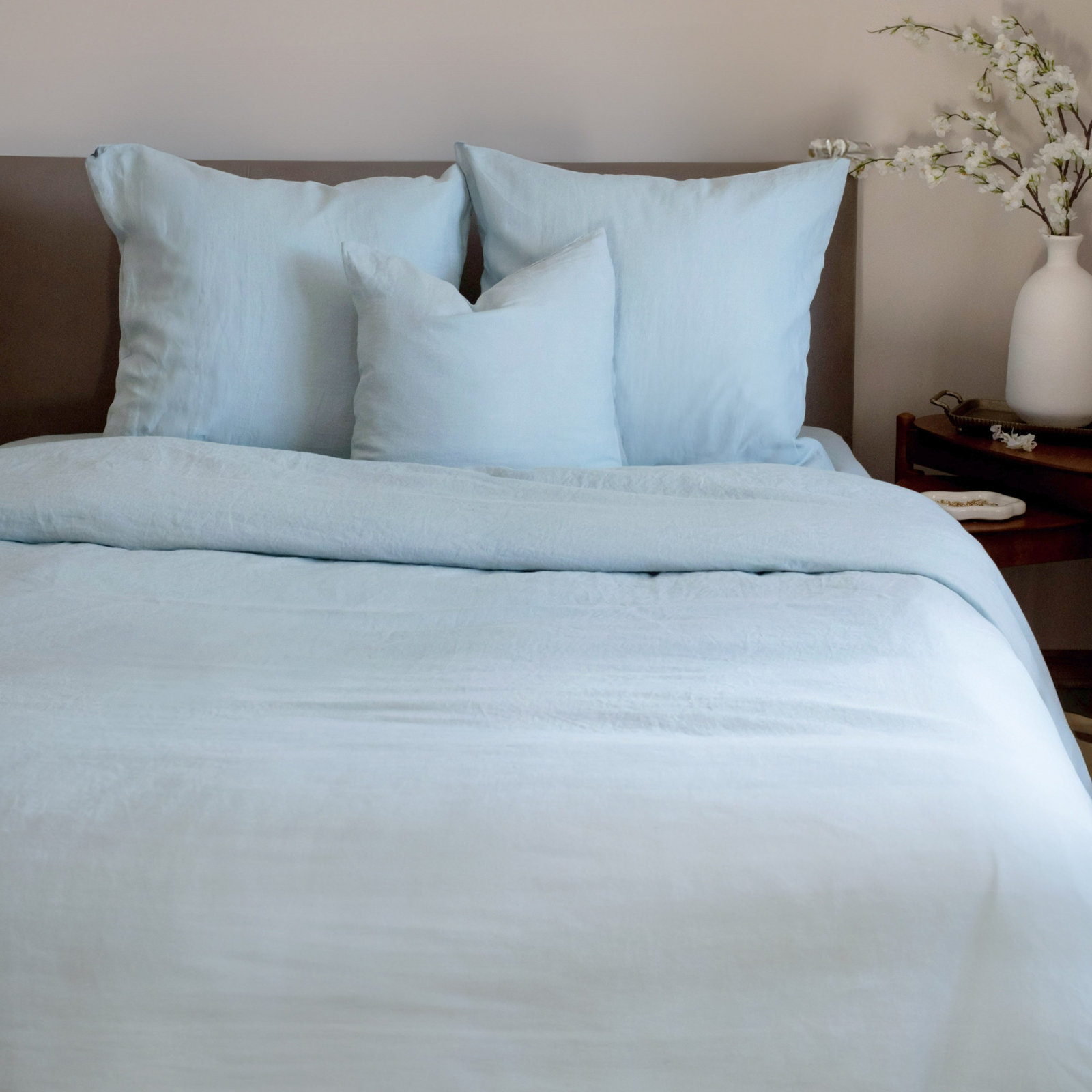100% French Linen Pillow Sham, Wave, Square 26", Down Alternative