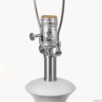 Lampe de vase ronde en céramique bleue et blanche de 14 x 27,6 pouces