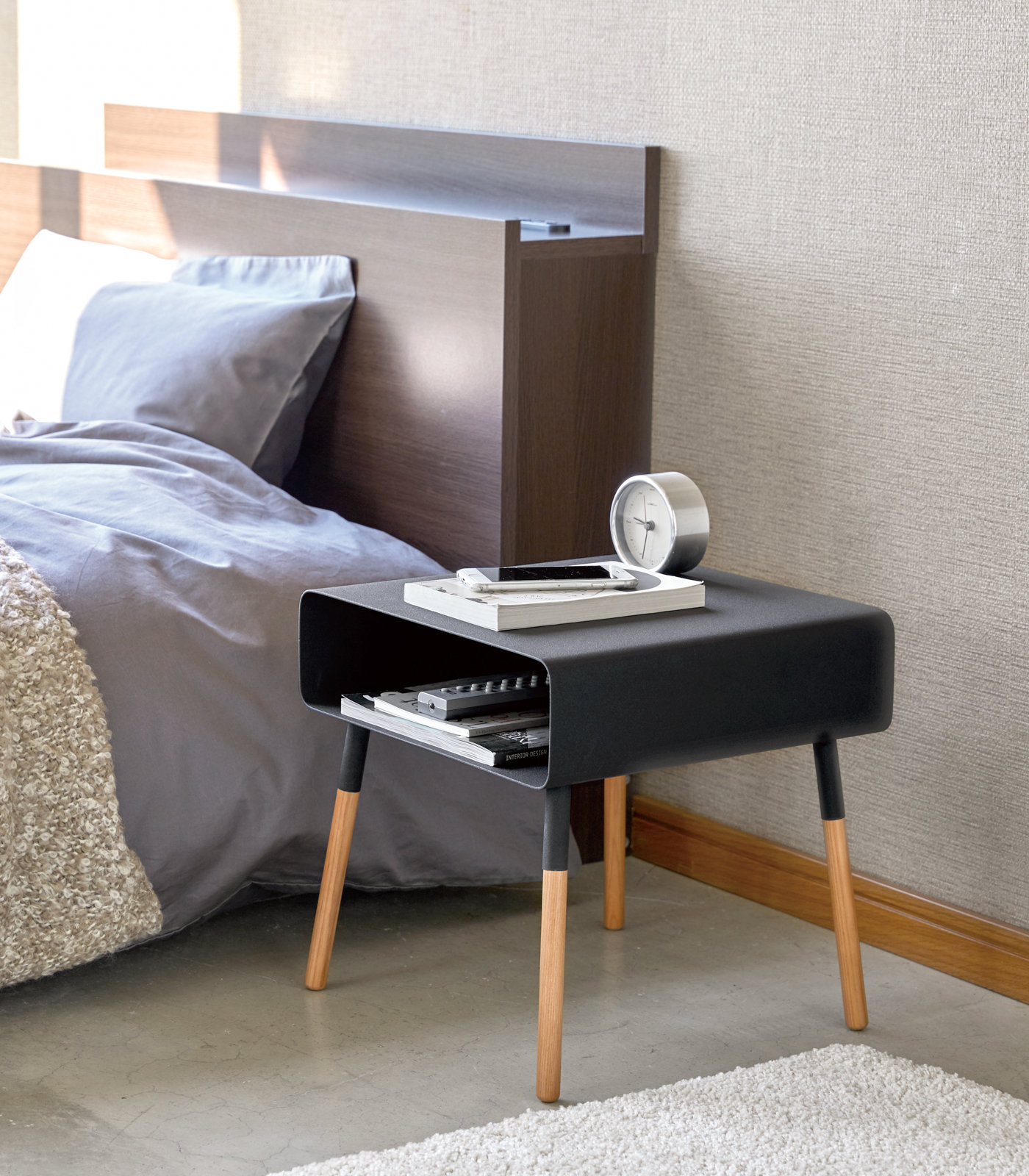 Plain 14" Walnut End Table, Black