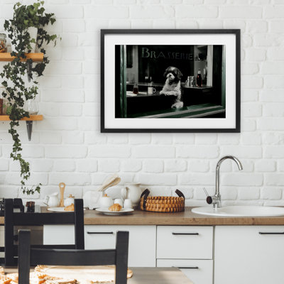 «Brasserie Vintage Dog in Window», reproduction encadrée sous verre, design par Annabelle Hall