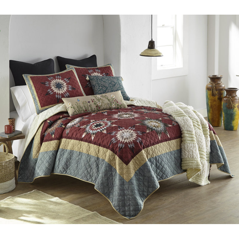 Donna Sharp Southern Star 3PC King Quilt Set,  King Quilt + 2 King Shams