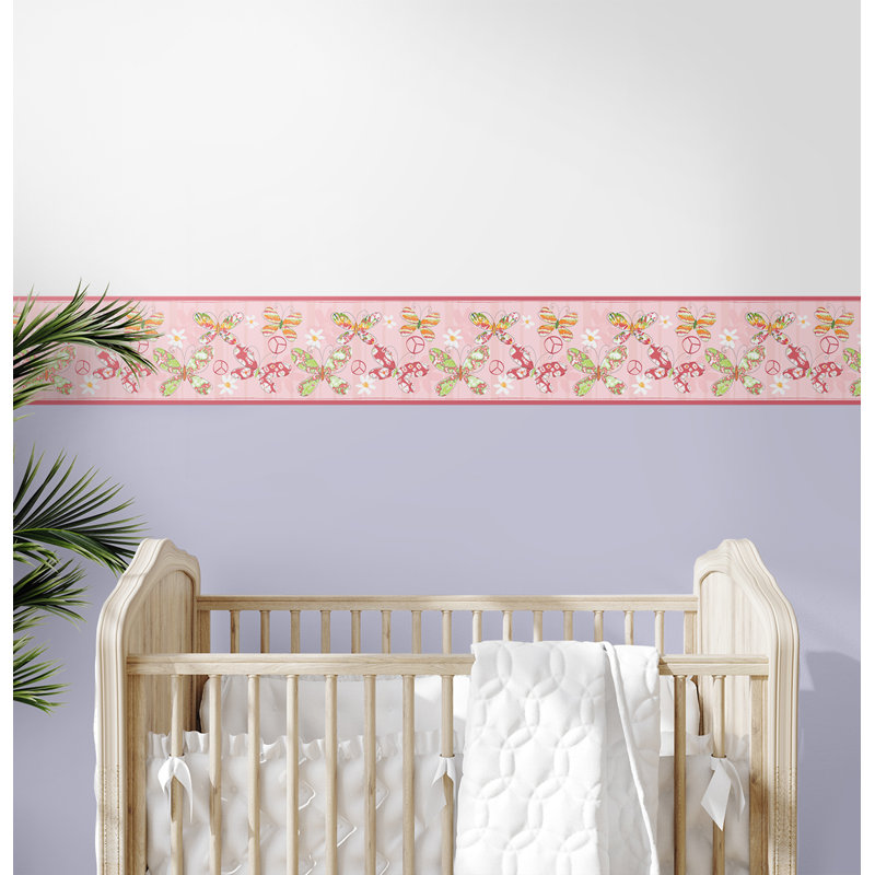 Bordure de papier peint lisse Peaceful Butterflies L 16,5 pi x l 9 po, Rouge / rose / pomme verte