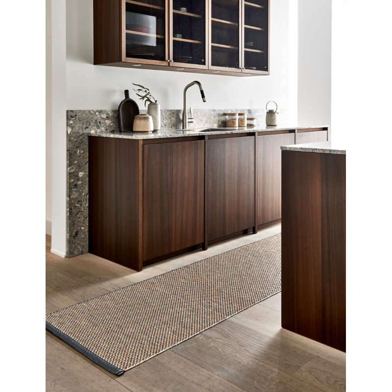 Effi Area Rug in Brown/Granit, Rectangle 2' x 4'