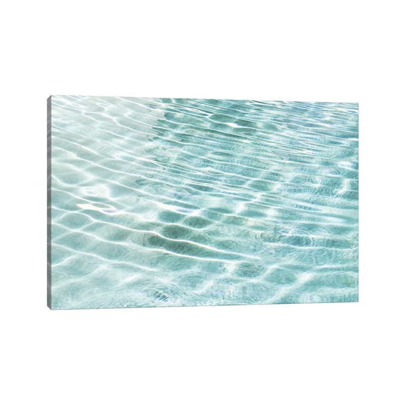 Surface d’eau 119, H 8 po x l 12 po x P 0,75 po