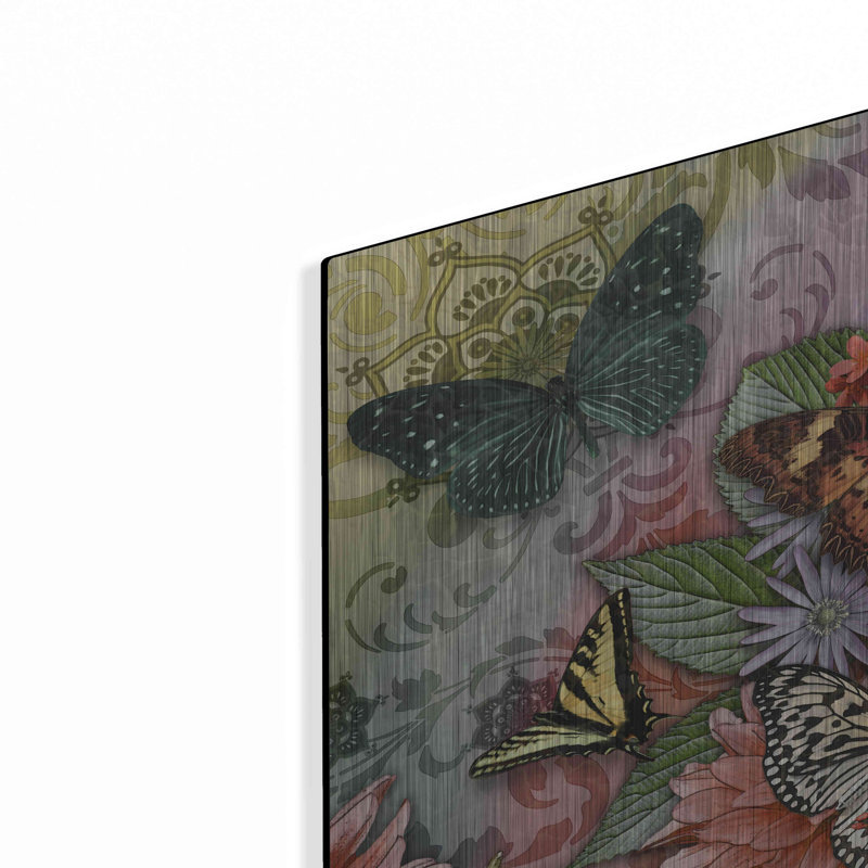 «Butterfly Botaniskull» par Fusion Idol Arts, H 24 po x l 36 po