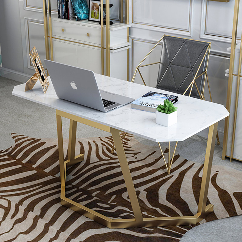 Bureau de luxe léger en pierre frittée, H 29,53 po x l 62,99 po x P 27,56 po