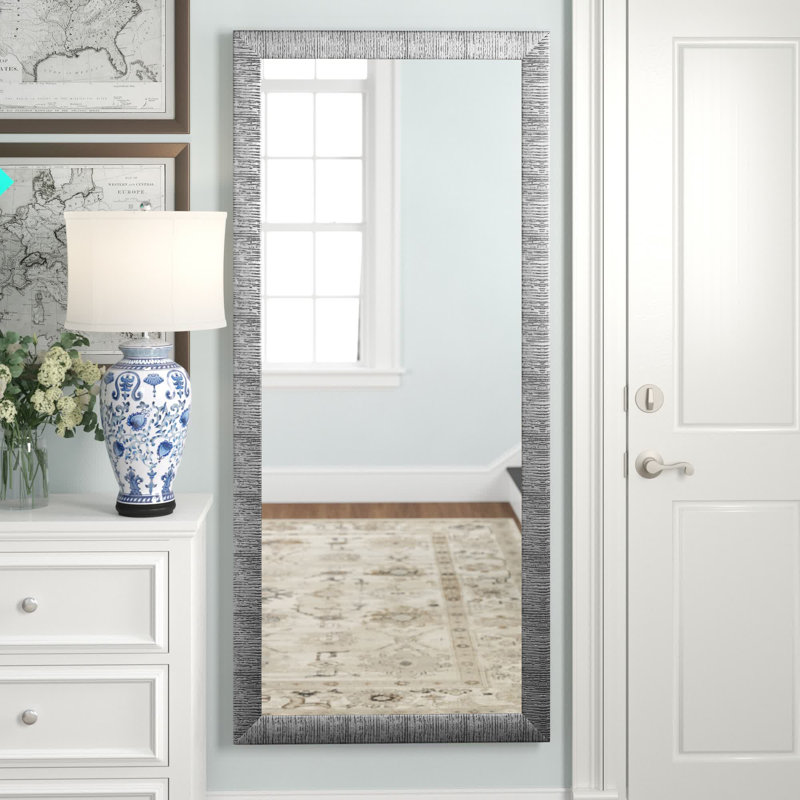 Miroir rectangulaire en bois Colona, H 69 po x l 28,5 po, Argent