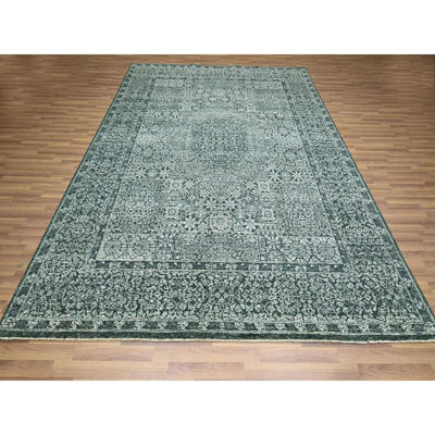 Tapis oriental vert 8 pi x 10 pi 2 po, conception mamelouke, influence pré-historique du 14e siècle, colorants naturels, noué à la main, 100% laine