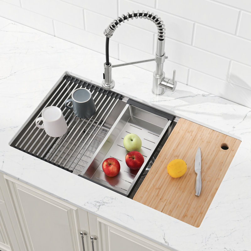 Évier de cuisine 33 po x 19 po multifonctionnel encastré à la main en acier inoxydable S304