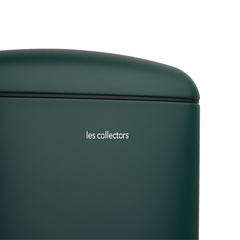 20 Litre Step On Trash Can, 52.5cm H x 30cm W x 29cm D, Green