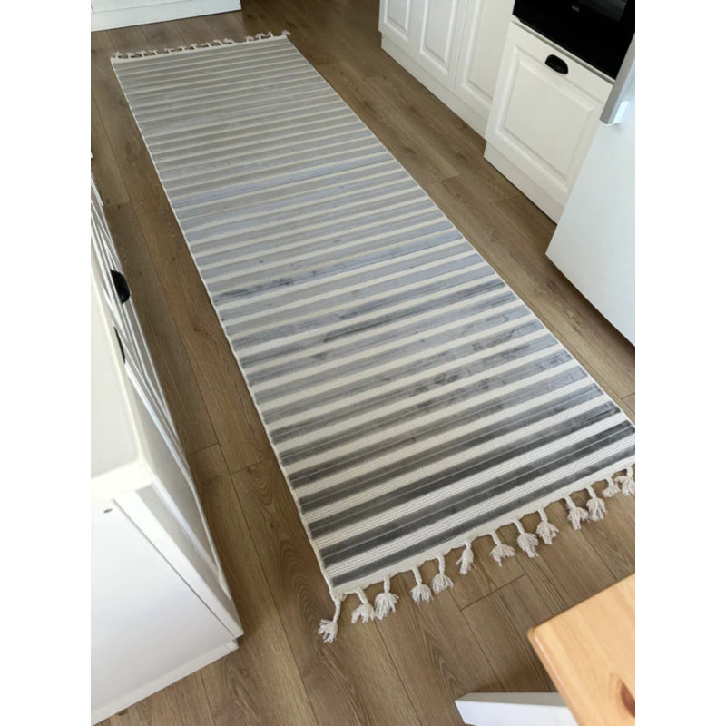 Tapis Stig, Rectangle 6 pi 6 po x 8 pi 9 po