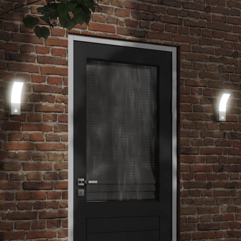 Dashauna Plug-in LED Outdoor Wall Lights, White