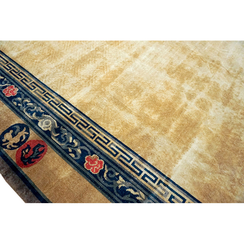 Big Antique Light Ivory Color Chinese Dragon Medallion Knotted Pile Rug