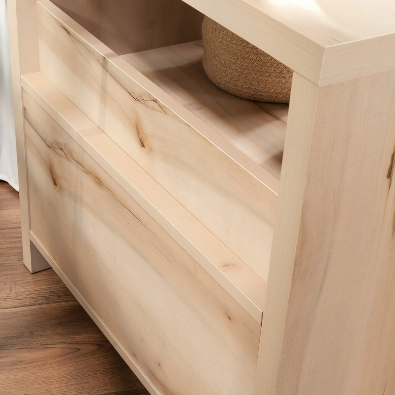 Table de chevet brune, design rustique moderne, grand tiroir avec glissières en métal, tablette ouverte pour le présentoir de chambre à coucher, finition chaleureuse, style, espace de rangement, espace de présentation