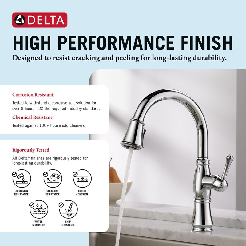 Delta Cassidy Pull Down Kitchen Faucet Chrome, Chrome Kitchen Faucets with Pull Down Sprayer, Kitchen Sink Faucet, Faucet for Kitchen Sink with Magnetic Docking, Lumicoat Chrome