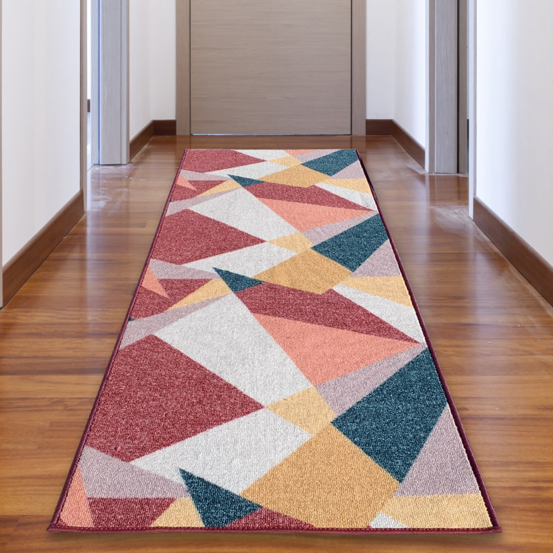 Secondina Geometric Indoor Rug, Runner 2'2'' x 7'
