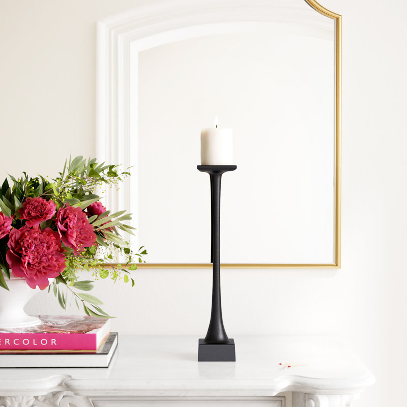 Bougeoir de table en aluminium Ginny, Noir, H 18 po x l 5 po x P 5 po