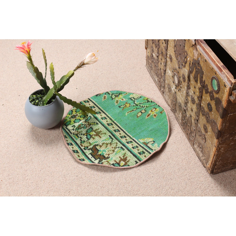 Tapis turc chic de style vintage rétro vert idéal pour les espaces de vie et un cadeau parfait pour elle