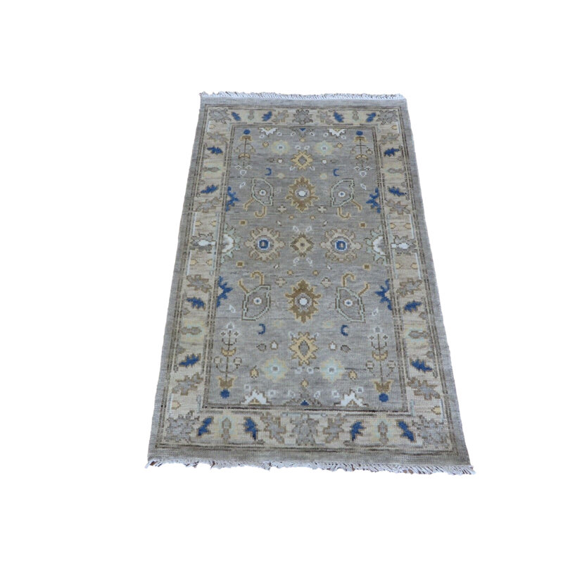 Tapis rectangulaire unique en laine 3 pi x 4 pi 11 po Ezai